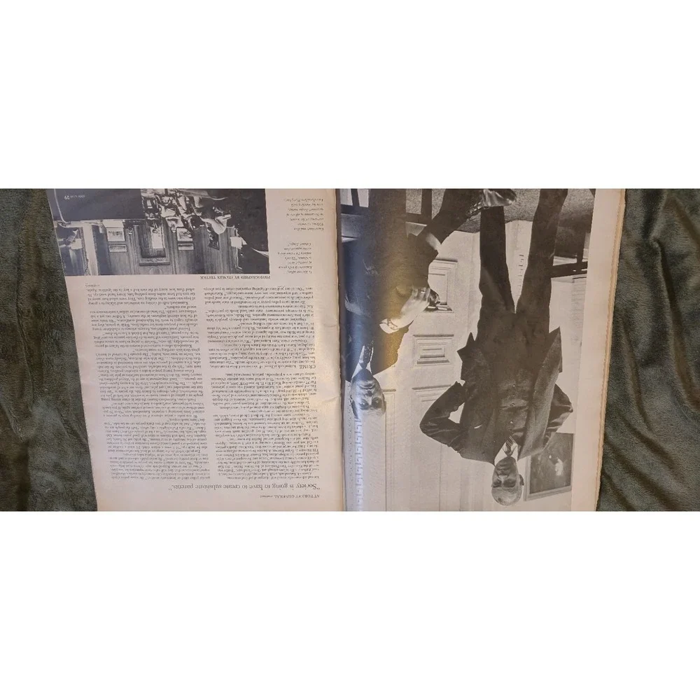 Vintage 1965 LOOK Magazine Lot of 4 JFK‎ Kennedy w/ Protectors & Life Boards